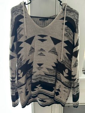 American Eagle Outfitters Beige Knit Hooded Sweater with Black Accent